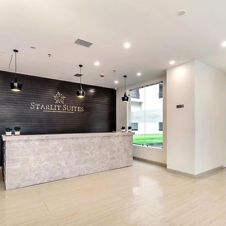 Starlit Suites Newtown Колката Екстер'єр фото