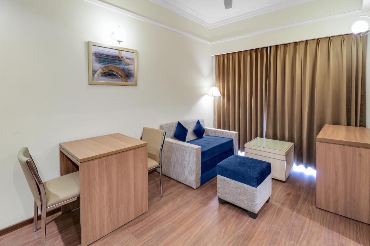 Starlit Suites Newtown Колката Екстер'єр фото