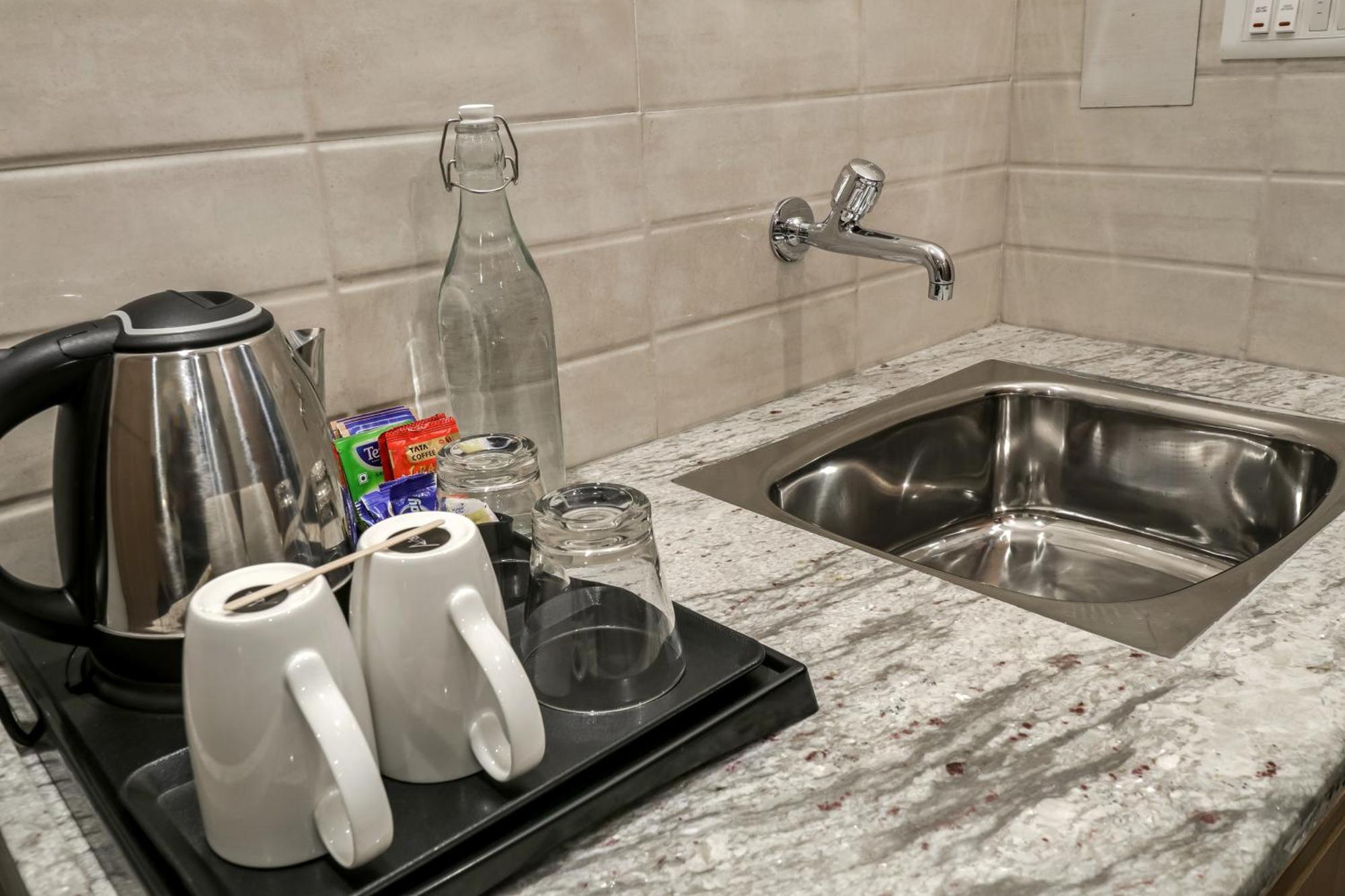 Starlit Suites Newtown Колката Екстер'єр фото