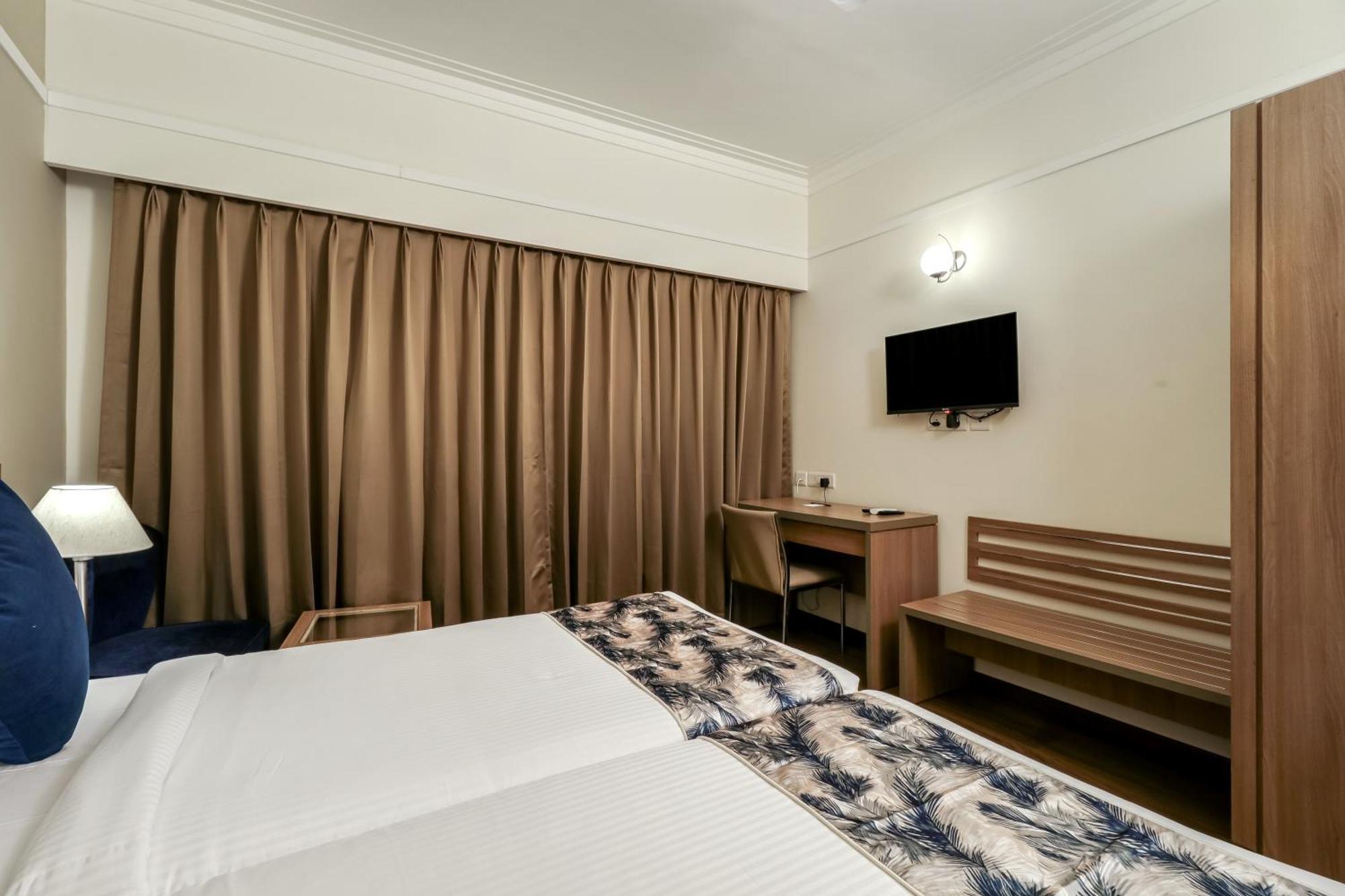 Starlit Suites Newtown Колката Екстер'єр фото