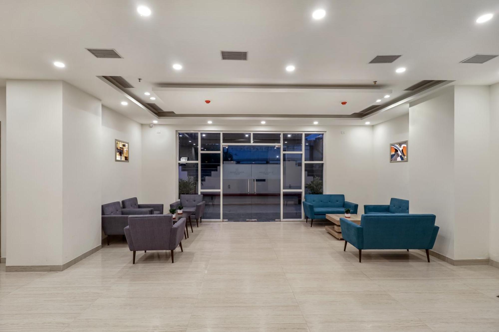 Starlit Suites Newtown Колката Екстер'єр фото